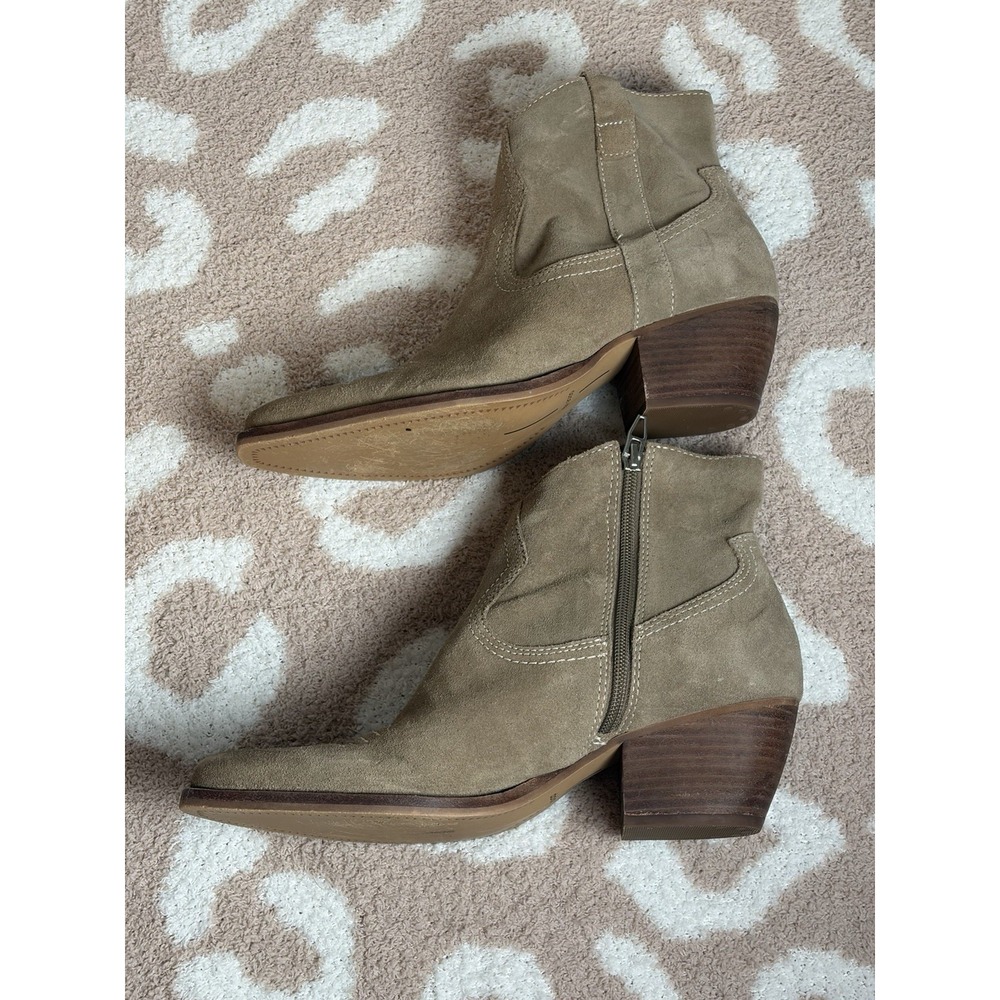 Dolce Vita Beige Suede Western Ankle Bootie Zip Comfort Pointed Toe US 9.5